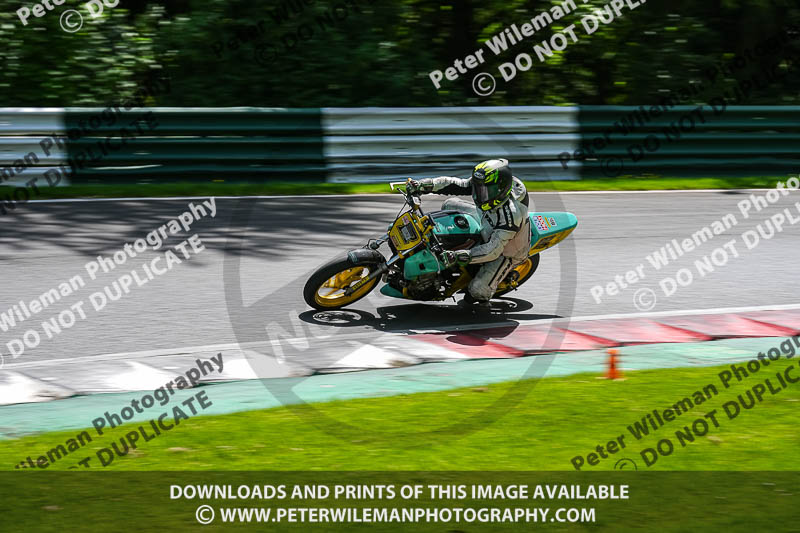 cadwell no limits trackday;cadwell park;cadwell park photographs;cadwell trackday photographs;enduro digital images;event digital images;eventdigitalimages;no limits trackdays;peter wileman photography;racing digital images;trackday digital images;trackday photos